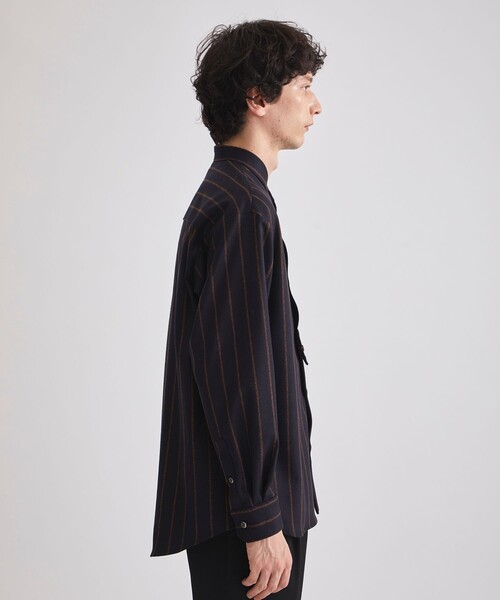 UNITED TOKYO（ユナイテッドトウキョウ）の「ブークレストライプバンドカラーシャツ（シャツ/ブラウス・メンズ・ダークグレー/ネイビー・1/2）」の6枚目の写真
