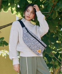 個性が光る総柄ボディバッグ【KELTY】DP MINI FANNY