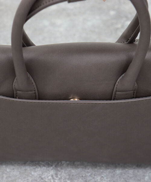 fredy emue（フレディエミュ）の「【maison vert/メゾンヴェール】フラップハンドバッグ（トートバッグ・レディース・ブラック/グレイッシュベージュ・FREE）」の20枚目の写真