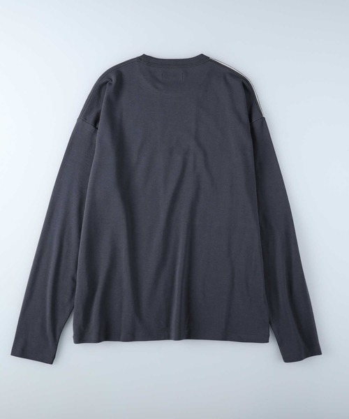 PLUS ONE(プラスワン)の「【PLUS ONE】ブロッキング切り替えロンT(Tシャツ/カットソー・メンズ・ネイビー/オフホワイト/ダークグレー・M/L/XL)」の9枚目の写真