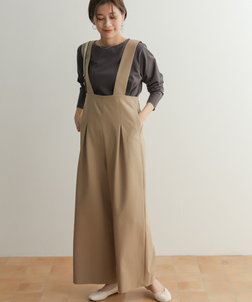 URBAN RESEARCH DOORS（アーバンリサーチドアーズ）の「TRハイウエストサロペット（サロペット/オーバーオール・レディース・ベージュ/ネイビー・SMALL/MEDIUM）」の16枚目の写真