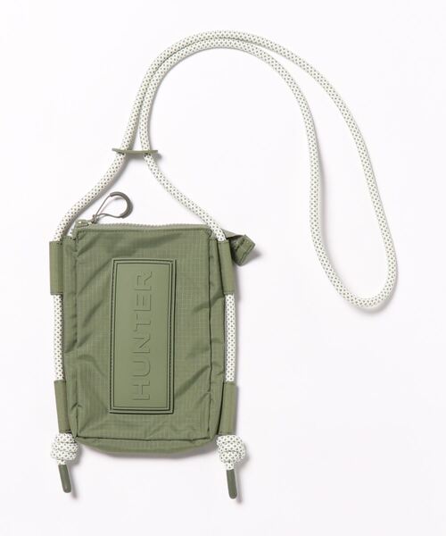 HUNTER(ハンター)の「トラベル リップストップ フォンポーチ(ボディバッグ/ウエストポーチ・レディース・カーキ・ONE SIZE)」の4枚目の写真