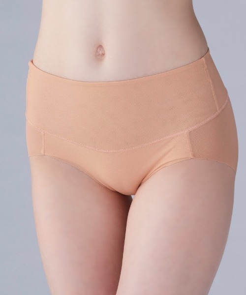 GUNZE(グンゼ)の「いいここち快適ショーツ レギュラーショーツ ピタシェイプ おなか 骨盤シェイプ(ショーツ・レディース・チャコールグレー/ベージュ系その他2/ベージュ系その他/ブラック・X-LARGE/MEDIUM/LARGE)」の3枚目の写真