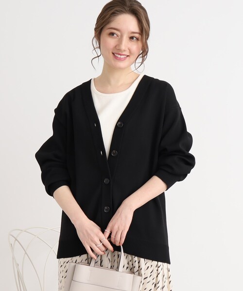 SHOO・LA・RUE(シューラルー)の「◆もちっと軽い!スポンディッシュVネックカーディガン(カーディガン/ボレロ・レディース・ピンク系/ナチュラル/ブラック/グリーン・00)」の19枚目の写真