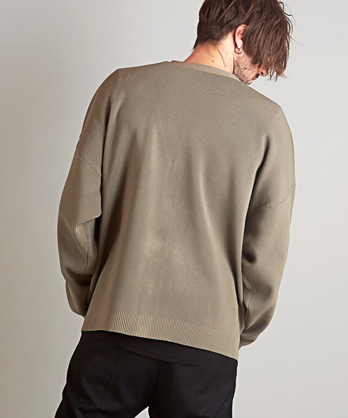 NO ID.（ノーアイディ）の「【NO ID.】Changing V Neck Cardigan / チェンジング V ネック カーディガン（カーディガン/ボレロ・メンズ・ブラック/グレー/ブルーグリーン/グレイッシュベージュ・ONE SIZE）」の17枚目の写真