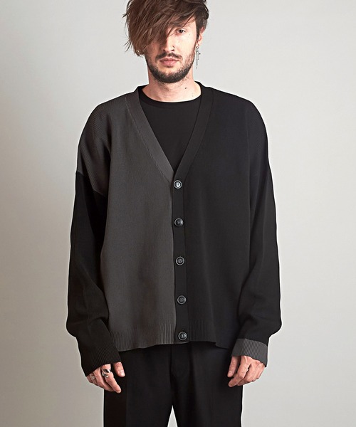 NO ID.（ノーアイディ）の「【NO ID.】Changing V Neck Cardigan / チェンジング V ネック カーディガン（カーディガン/ボレロ・メンズ・ブラック/グレー/ブルーグリーン/グレイッシュベージュ・ONE SIZE）」の16枚目の写真