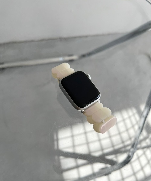 Me%(ミィパーセント)の「アクリルブレスAppleWatchバンド(デジタル腕時計・レディース・ブラウン/アイボリー・MEDIUM)」の8枚目の写真