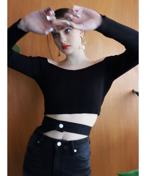 EVRIS（エヴリス）の「ウエストデザインフレアデニムパンツ（デニムパンツ・レディース・ブラック/ライトブルー・SMALL/MEDIUM）」の12枚目の写真