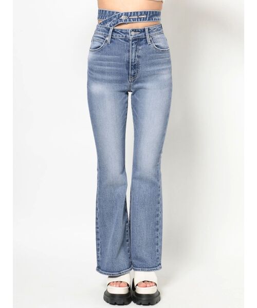 EVRIS（エヴリス）の「ウエストデザインフレアデニムパンツ（デニムパンツ・レディース・ブラック/ライトブルー・SMALL/MEDIUM）」の7枚目の写真