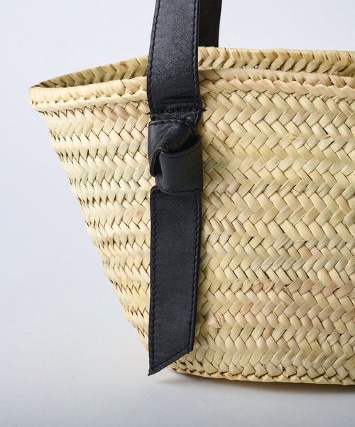 KECH LeS ESSENTIELSリボンハンドルスモールバスケット KECH LeS ESSENTIELS（ケッシュルエッセンシャル）の「【KECH