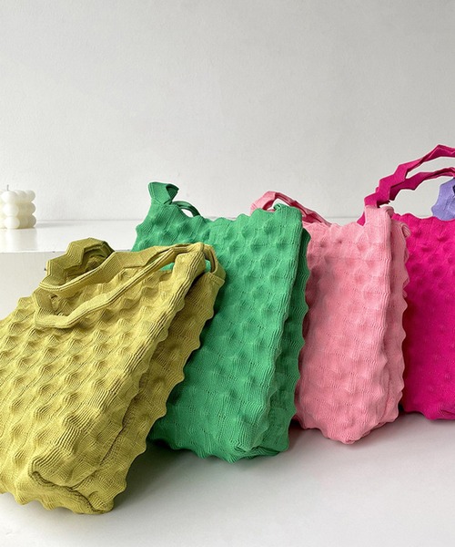 aimoha（アイモハ）の「ビビットカラーネット編みミニバッグ（ハンドバッグ・レディース・ベージュ/イエロー/ブラック/ライトグリーン/グリーン/パープル・FREE）」の18枚目の写真