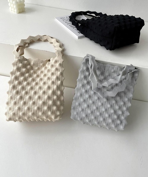 aimoha（アイモハ）の「ビビットカラーネット編みミニバッグ（ハンドバッグ・レディース・ベージュ/イエロー/ブラック/ライトグリーン/グリーン/パープル・FREE）」の21枚目の写真