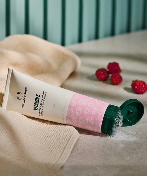 E フェイスウォッシュ 125mL（洗顔料）｜THE BODY SHOP（ザ・ボディ