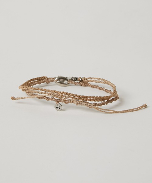 wakami(ワカミ)の「wakami/ワカミ 2 Strands アンクレット(アンクレット・メンズ・レッド/ブルー/オリーブ/ベージュ・FREE)」の6枚目の写真