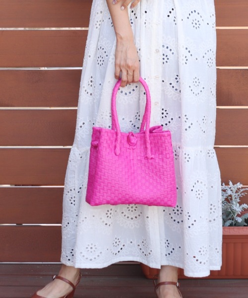 salle de bal(サルデバル)の「パサールバッグ スクエア SS Pasar BAG SS TCI(トートバッグ・レディース・ゴールド/ライトグレー/ブラック系その他/パープル/ラベンダー/イエロー/ライトピンク/ピンク/ライトグリーン/レッド系/その他2/グリーン系その他/その他1・XS)」の16枚目の写真