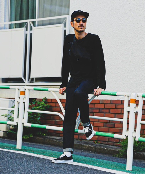 NIXON（ニクソン）の「【NIXON/ニクソン】Trestles Hip Pack JP 3L　　容量3L　ヒップバッグ　ボディバッグ　ウエストポーチ　ウエストバッグ ブランドロゴ（ボディバッグ/ウエストポーチ・メンズ・ブラック・FREE）」の2枚目の写真