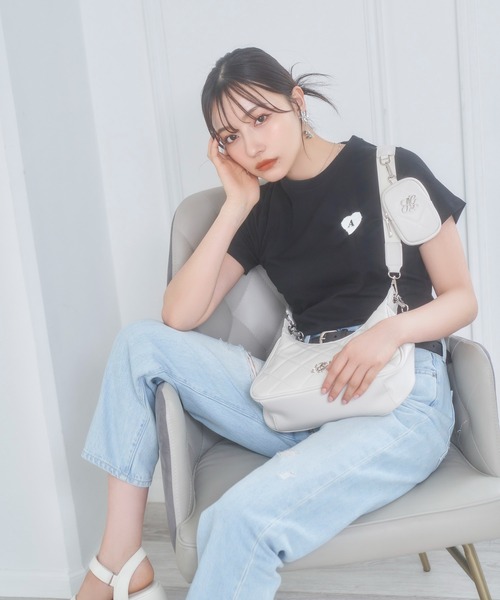 ANDGEEBEE（アンジービー）の「ポーチ付きキルティングショルダーバッグ（ショルダーバッグ・レディース・ブラック/アイボリー・FREE）」の11枚目の写真