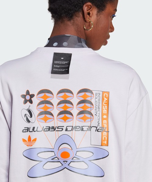 adidas（アディダス）の「Always Original グラフィック ルーズT