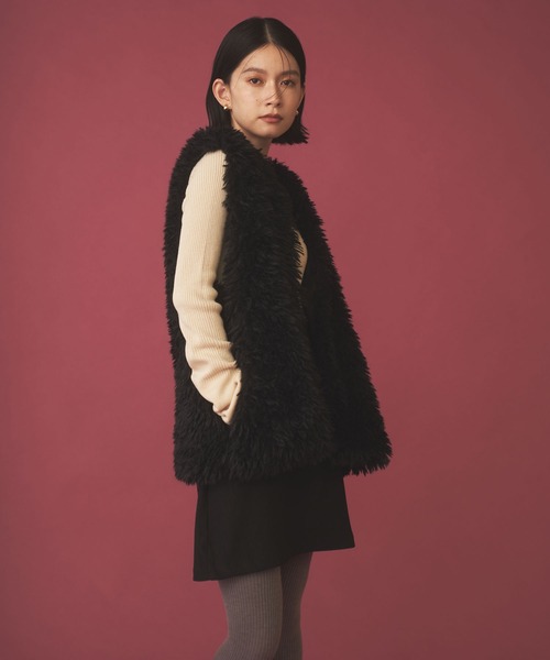 Shelly island（シェリーアイランド）の「プードルファーベスト