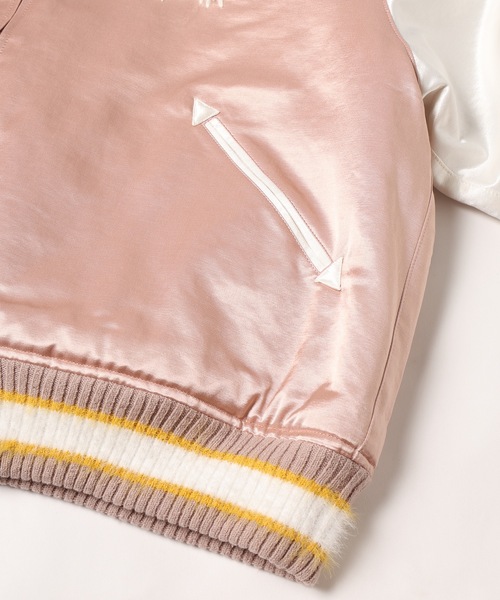 amok（アモク）の「HAND EMBROIDERY SOUVENIOR JACKET（スカジャン