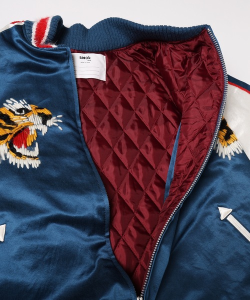 amok（アモク）の「HAND EMBROIDERY SOUVENIOR JACKET（スカジャン