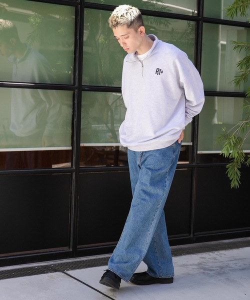 WEGO(ウィゴー)の「WEGO/ヘビーウエイトハーフZIPワンポイントプルオーバー(パーカー・メンズ・グレー/ブラック/ホワイト・LARGE/MEDIUM)」の4枚目の写真