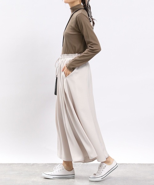 GLOBAL WORK Smile Seed Store（グローバルワーク スマイルシードストア）の「ギャザーフレアイージーパンツ/964863（その他パンツ・レディース・モカ/ライトグレー/杢グレー/ブラック・X-LARGE/LARGE/MEDIUM/SMALL）」の17枚目の写真