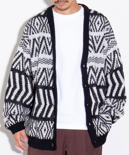 GLOSTER(グロスター)の「【限定展開】モヘヤライクカーディガン(グラデーション/ジオメトリック/チェック/レオパード)(カーディガン/ボレロ・メンズ・グレー/ブルー/ブラック系その他/ブラック系その他2/グリーン/キャメル/ベージュ/オレンジ・M/L/XL)」の20枚目の写真