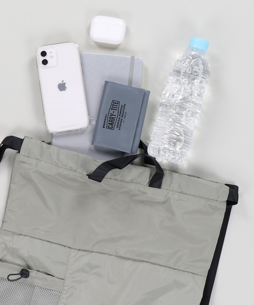 SPINNS(スピンズ)の「ナイロンナップサック(バックパック/リュック・メンズ・グレー/ブラック・ONESIZE)」の8枚目の写真