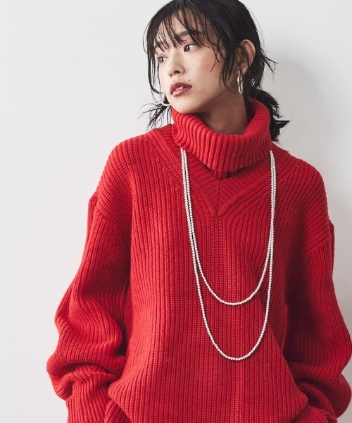 CHIC STYLE（シックスタイル）の「＜大きいサイズ＞ネックウォーマー付ニットプルオーバー シックスタイル（ニット/セーター・レディース・アイボリー/グレー/レッド・L/LL/3L/4L/5L）」の3枚目の写真