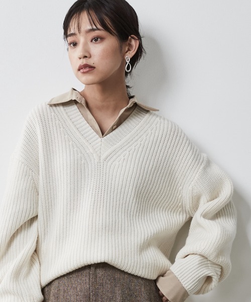 CHIC STYLE（シックスタイル）の「＜大きいサイズ＞ネックウォーマー付ニットプルオーバー シックスタイル（ニット/セーター・レディース・アイボリー/グレー/レッド・L/LL/3L/4L/5L）」の11枚目の写真