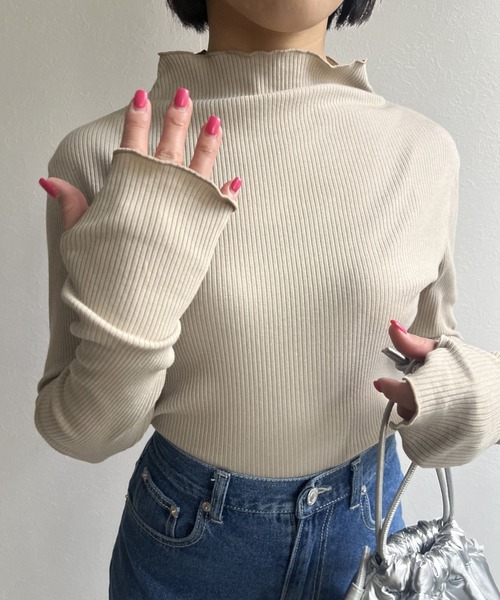 LAC-VERT（ラック・ヴェール）の「テレコメロウ ボトルネック指穴カットソー（Tシャツ/カットソー・レディース・オートミール/その他1/ホワイト/ピンク/ブラック/グレイッシュベージュ・FREE）」の16枚目の写真