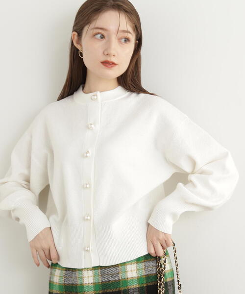 N.（N. Natural Beauty Basic）（エヌエヌナチュラルビューティーベーシック）の「◆パールボタンカノコニットカーディガン（カーディガン/ボレロ・レディース・オフホワイト/チャコール/レッド・MEDIUM）」の9枚目の写真
