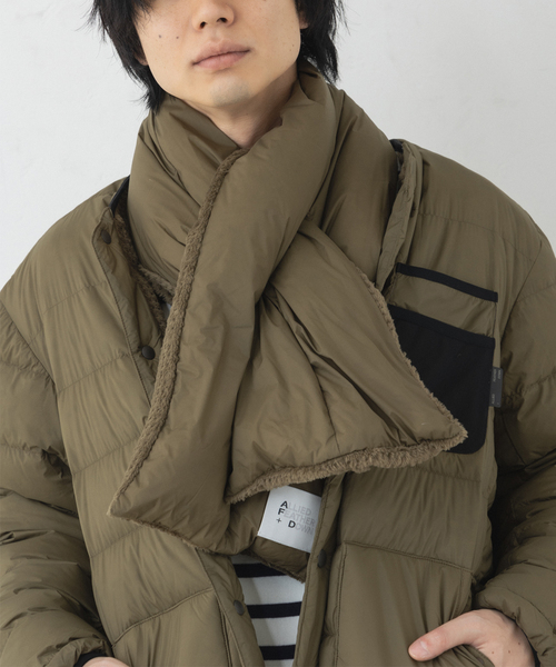 ALLIED FEATHER+DOWN(アライドフェザーダウン)の「【ALLIED FEATHER&DOWN】 Bulky Down マフラー(マフラー・メンズ・ベージュ/ブラック・FREE)」の12枚目の写真