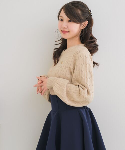 ems excite（エムズエキサイト）の「ロゴプレートケーブルNT（ニット/セーター・レディース・ベージュ/ダークブルー/ナチュラル/ブルー・FREE）」の16枚目の写真