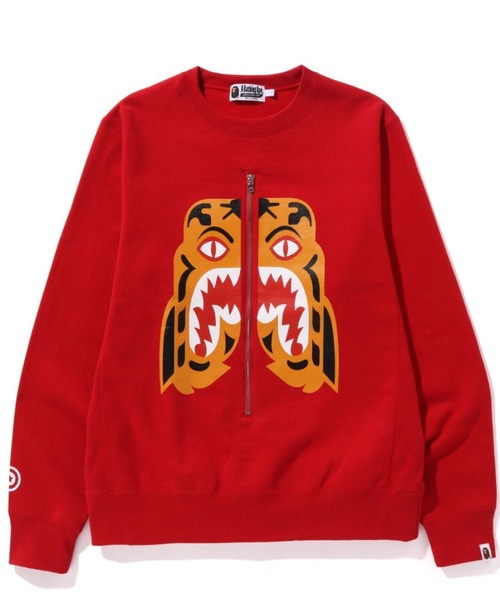 A BATHING APE（アベイシングエイプ）の「TIGER CREWNECK