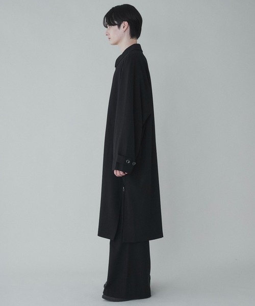LUCY（ルーシー）の「LUCY/TRルーズステンカラーコート（トレンチコート・メンズ・ブラック・MEDIUM/LARGE）」の12枚目の写真