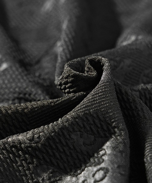 SOMEDIFF（サムディフ）の「【SOMEDIFF】フクレ型押し総柄カレンダー加工ボタンレスカーデディガン メンズ（カーディガン/ボレロ・メンズ・ブラック/ネイビー・M/L/XL）」の13枚目の写真