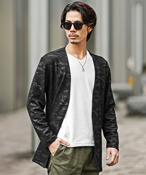 SOMEDIFF（サムディフ）の「【SOMEDIFF】フクレ型押し総柄カレンダー加工ボタンレスカーデディガン メンズ（カーディガン/ボレロ・メンズ・ブラック/ネイビー・M/L/XL）」の20枚目の写真