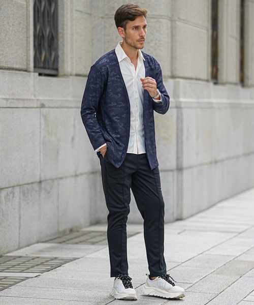 SOMEDIFF（サムディフ）の「【SOMEDIFF】フクレ型押し総柄カレンダー加工ボタンレスカーデディガン メンズ（カーディガン/ボレロ・メンズ・ブラック/ネイビー・M/L/XL）」の18枚目の写真