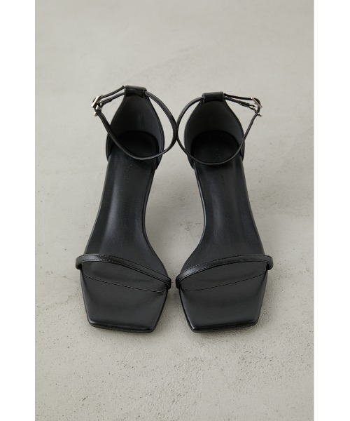 crie conforto（クリーコンフォルト）の「コードストラップヒールサンダル（サンダル・レディース・レッド/ブラック・SMALL/MEDIUM/LARGE/LL）」の4枚目の写真