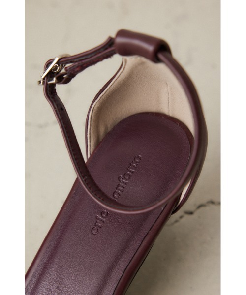 crie conforto（クリーコンフォルト）の「コードストラップヒールサンダル（サンダル・レディース・レッド/ブラック・SMALL/MEDIUM/LARGE/LL）」の22枚目の写真