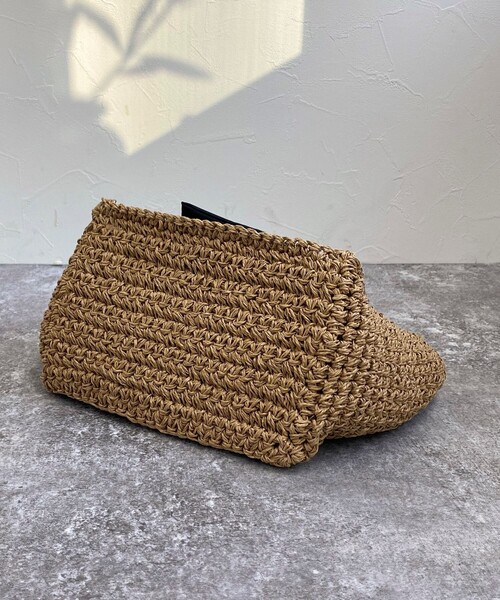 fredy emue（フレディエミュ）の「リボンハンドルペーパースクエアトートバッグ（トートバッグ・レディース・ブラック/ベージュ・FREE）」の11枚目の写真