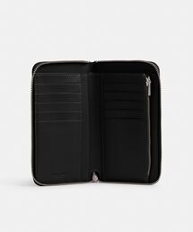 COACH（コーチ）の「エッセンシャル ミディアム ジップ