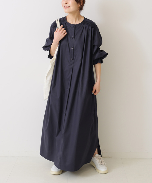 Spick & Span（スピックアンドスパン）の「タックスリーブギャザーワンピース（ワンピース・レディース・ベージュ/ネイビー・FREE）」の13枚目の写真