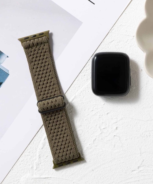 emonique（エモニーク）の「ナイロン編み FABRIC Apple Watch バンド スマートウォッチバンド【38/40/41/42/44/45/49mm対応】（デジタル腕時計・レディース・スモークピンク/オフホワイト/ブラック/アーミー/パープル系その他/ダークグレー/モスグリーン・42/38）」の4枚目の写真