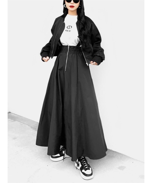 LVEU.（ラブユ.）の「【LVEU.】ボリュームショートMA-1(Ai select)  / アウター ブルゾン MA-1 ショート クロップド 羽織り ワーク ミリタリー ブラック（MA-1・レディース・ブラック・FREE）」の12枚目の写真