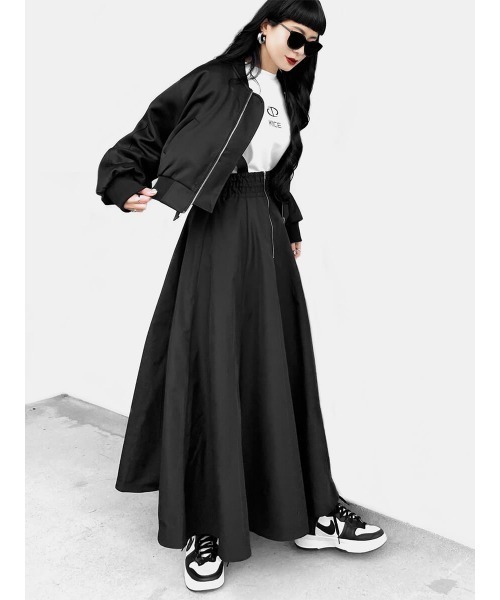 LVEU.（ラブユ.）の「【LVEU.】ボリュームショートMA-1(Ai select)  / アウター ブルゾン MA-1 ショート クロップド 羽織り ワーク ミリタリー ブラック（MA-1・レディース・ブラック・FREE）」の11枚目の写真