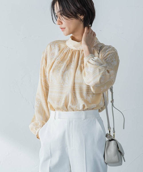 ペイズリープリントブラウス