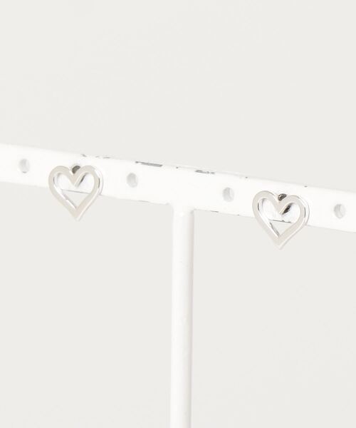 【925 SILVER ACC】ハートフレームピアス10mm (SV925)（ピアス（両耳用））｜tone（トーン） 6,050円